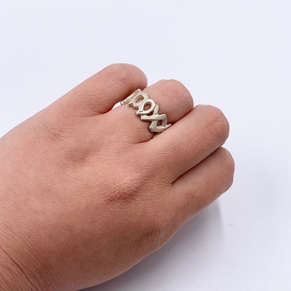 Tiffany & Co 925 Silver Loving Heart Vintage Ring - Picture 7 of 7